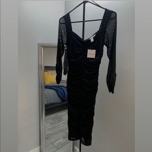 Black dress(Never worn)